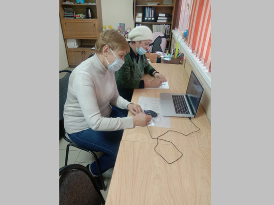 Под Брянском пенсионеров онлайн учили финграмотности