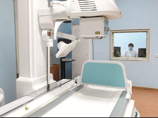 Меньше радиации: новый рентген появился в больнице Губкинского