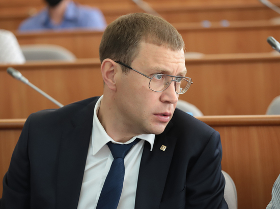 Депутат Евгений Челтыгмашев покинет фракцию Единая Россия в парламенте Хакасии