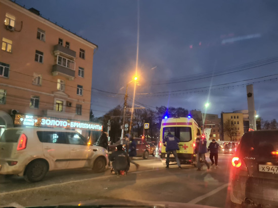 В Рязани произошло ДТП на площади Победы