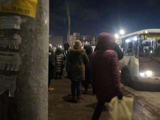 В Оренбурге общественный транспорт на улицу Володарского не вернули