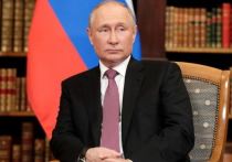 Президент Российской Федерации Владимир Путин и глава Евросовета Шарль Мишель провели телефонные переговоры по ситуации на границе Белоруссии со странами Евросоюза