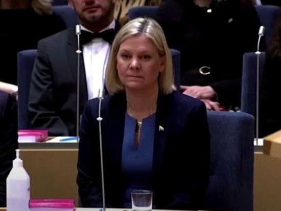 Избранная сегодня премьер-министром Швеции Андерссон подала в отставку