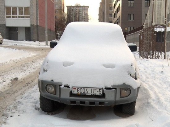 В Кирове на спецстоянку отправили 14 брошенных автомобилей