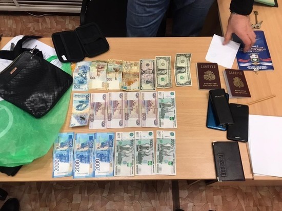 Оренбургские полицейские задержали гостей из Ростова, которые обчищали иномарки