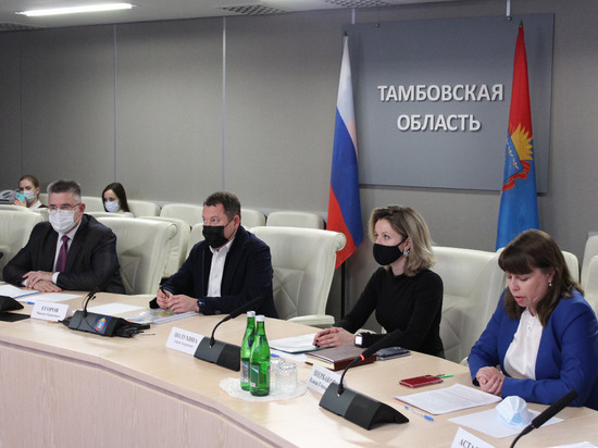 Приём граждан от имени главы государства провёл врио губернатора Тамбовской области Максим Егоров