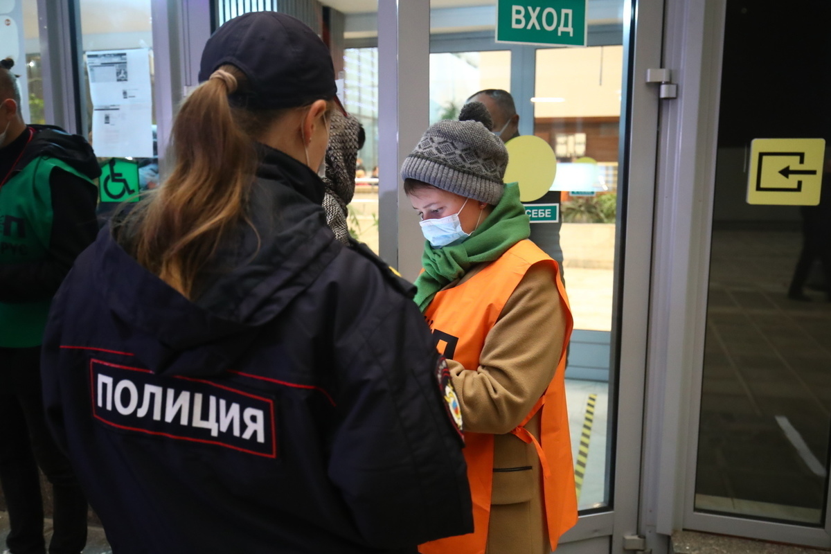 Предлагаю продлить. Волгоградка волонтёр скончалась.