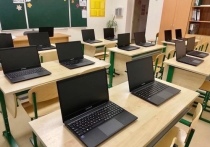 Вязовская и Сергиевская школы Краснояружского района Белгородской области получили новую компьютерную технику