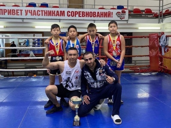Калмыцкие боксеры завоевали кубок первенства