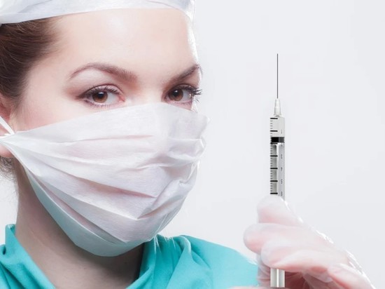 Гинцбург: совместное применение вакцин от ковида и гриппа повышает эффективность