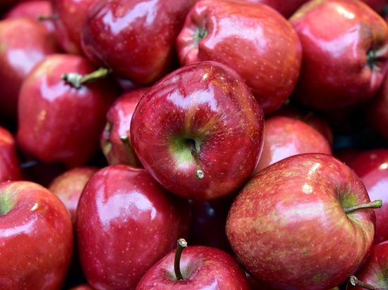 20 тонн белорусских яблок не прошли санитарный контроль на границе в Псковской области