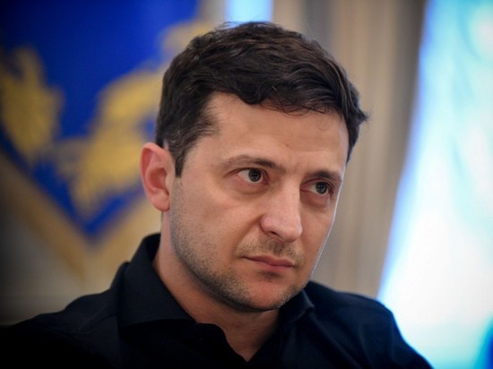Зеленский отказался от наступления в Донбассе
