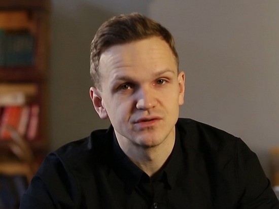 Блогер Дмитрий Ларин заявил об отъезде из России