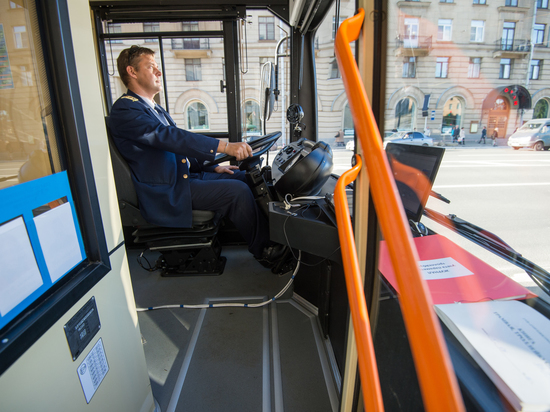 Более 250 новых троллейбусов выйдут на дороги Петербурга к 2028 году