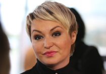 Певица Катя Лель отвергла обвинения в антиваксерстве