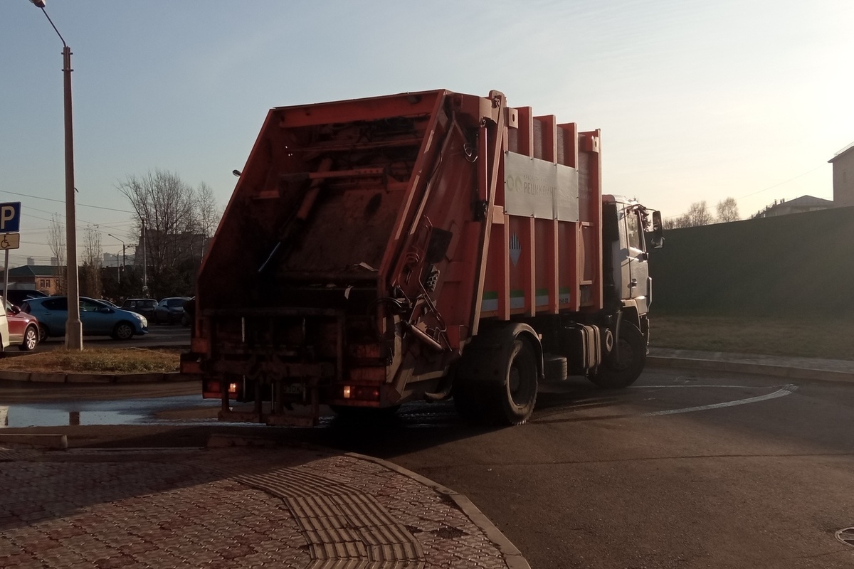 Новый мусоровоз закуплен для Богучанского района Красноярского края - МК  Красноярск