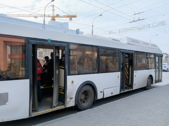 В Астраханской области из-за неисправности сняли с маршрутов 11 автобусов