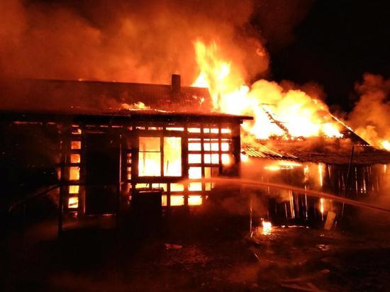 На Дону 42-летний мужчина погиб при пожаре в собственном доме