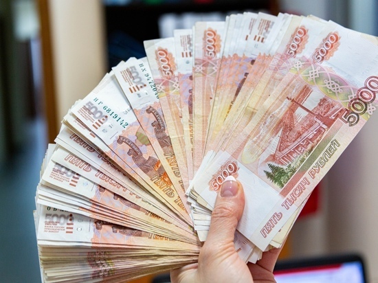 Супругов из Красноярского края обманули на полмиллиона рублей под видом инвестиций