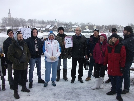 Владимирца держали под стражей за участие в «митинге»