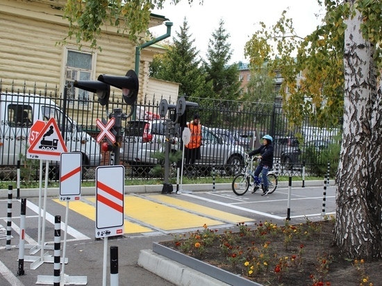 В Омске школьников научат пересекать железнодорожные переезды
