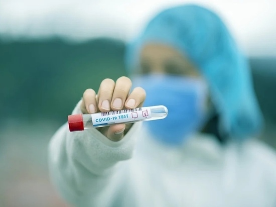 За сутки коронавирусом в Псковской области заболели менее 200 человек