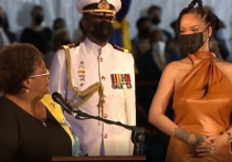 Островное государство в Карибском море Барбадос официально стало республикой, теперь его главой является избранный президент, а не королева Великобритании Елизавета II