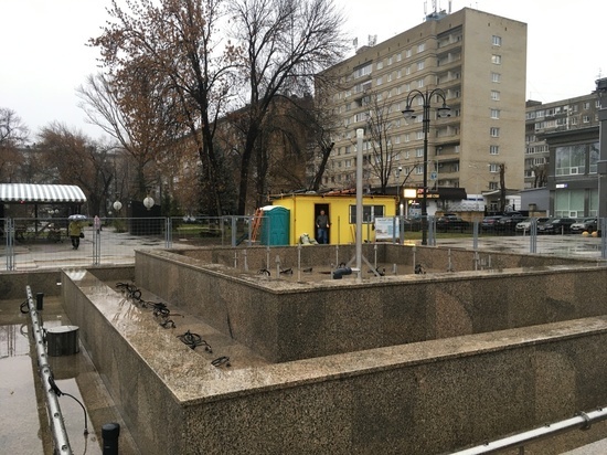 С фонтана "Одуванчик" исчез шар с лучами