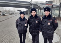 Во время патрулирования пригородного вокзала в Волгограде правоохранители обратили внимание на пенсионера, который не покидал помещение даже ночью