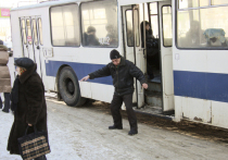 В Алтайском крае губернатор Виктор Томенко поручил главам муниципалитетов подробно докладывать жителям о том, как идет уборка снега