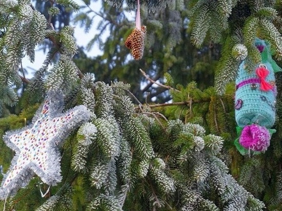 В Железноводске начался ежегодный детский конкурс новогодних игрушек