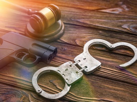 Под Янтарным воры выстрелили в лицо женщине