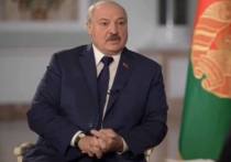 Президент Белоруссии Александр Лукашенко в ходе интервью журналисту Дмитрию Киселеву заявил, что при необходимости авиакомпания "Белавиа" сможет совершить рейсы в Крым