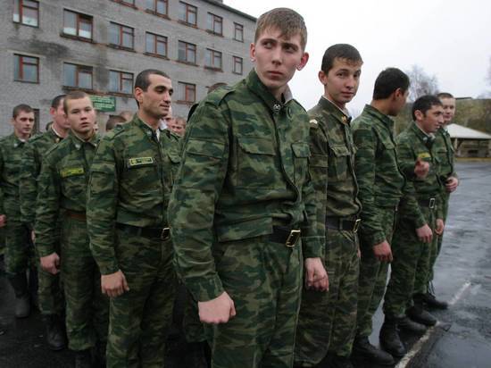 Российских военнослужащих решили освободить от QR-кодов
