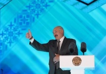 Президент Белоруссии Александр Лукашенко заявил, что Минск будет с Россией в случае, если Москва окажется перед агрессией Украины