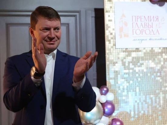 Мэр Красноярска стал получать 300 тысяч рублей в месяц