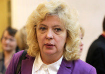Пост уполномоченного по правам человека в Петербурге заняла Светлана Агапитова. За ее кандидатуру проголосовали 39 депутатов городского парламента.