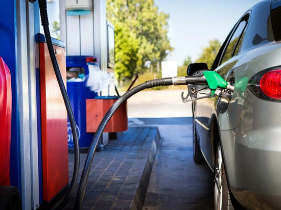 Костромастат: цены на бензин в Костромской области удается держать на одном уровне