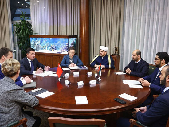 Губернатор Андрей Воробьев и посол ОАЭ в РФ Мохаммад Альджабер обсудили перспективы двустороннего сотрудничества