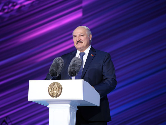 Александр Лукашенко рассказал, когда будет опубликован проект ново конституции Белоруссии