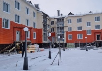 Новую многоэтажку на 31 квартиру готовят к сдаче в Тазовском
