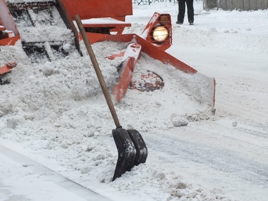 С ивановских улиц за ночь вывезли 120 кубометров снега