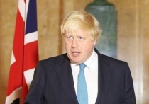 Президент Франции Эммануэль Макрон жестко высказался о деятельности премьер-министра Великобритании Бориса Джонсона