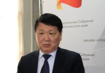 Председатель Заксобрания Забайкальского края Юрий Кон заявил, что с каждым депутатом, который пропустил заседание парламента, будут разбираться отдельно
