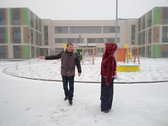 В Калуге депутаты оценили ход строительства нового детского сада