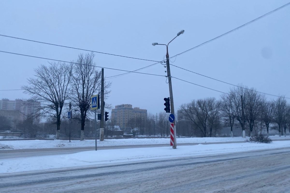 Светофор тверь. Московский светофор. Светофор, Москва, Кольская улица.