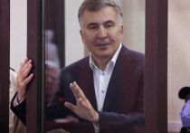 2 декабря Михаил Саакашвили опять был доставлен в суд – и снова попытался превратить его в арену для своего бенефиса