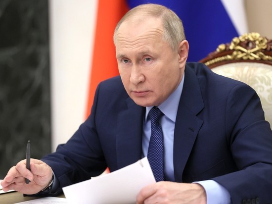 Путин потребовал жестко спрашивать с собственников шахт; нельзя эксплуатировать мужество