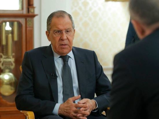 Лавров назвал неприемлемым захват дипломатической собственности России в США