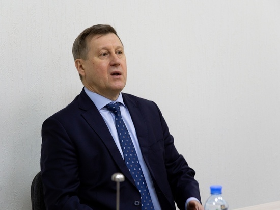 Новосибирский горсовет поднял зарплату Анатолия Локтя на 3,9%